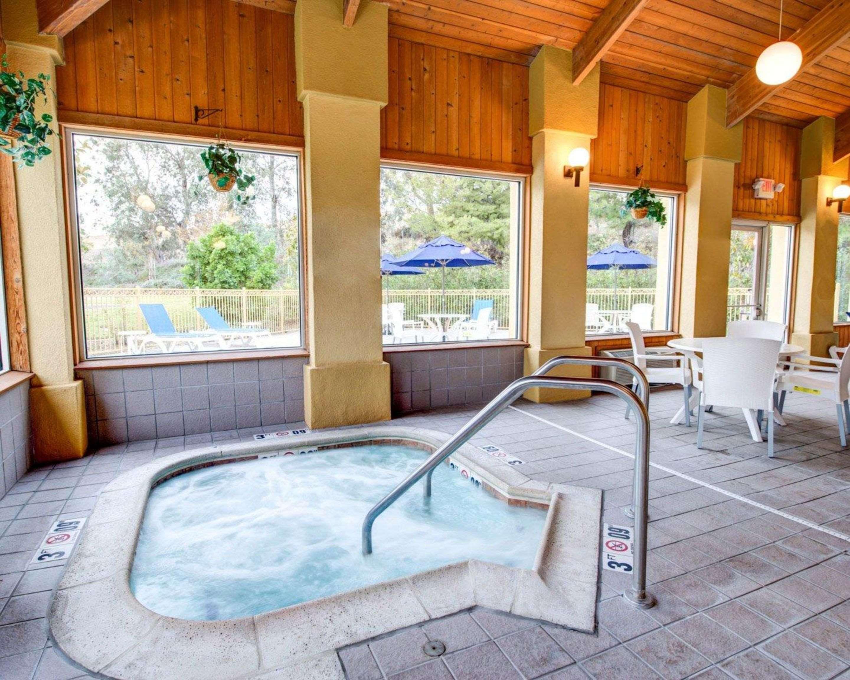 Comfort Inn Fontana Kültér fotó