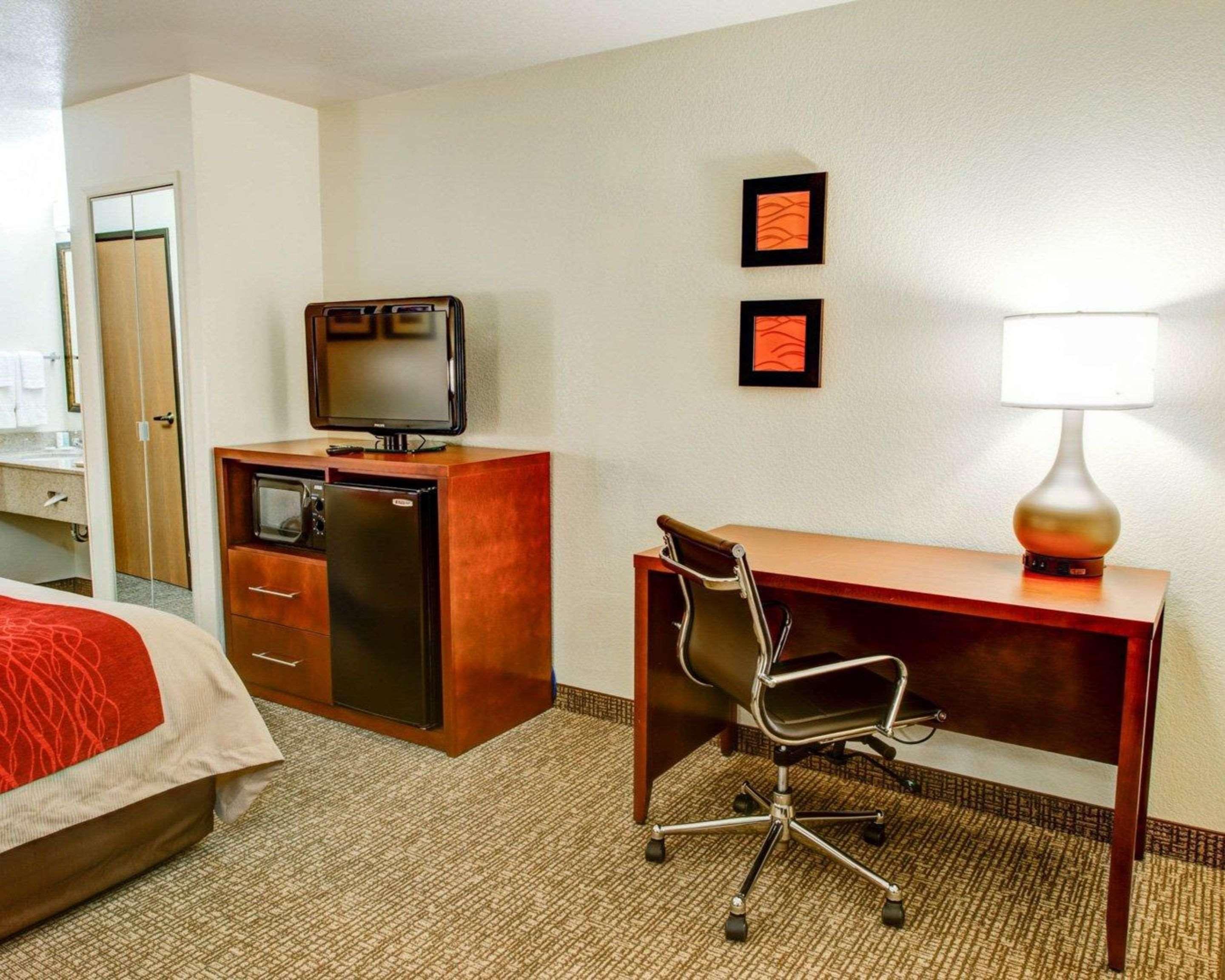 Comfort Inn Fontana Kültér fotó