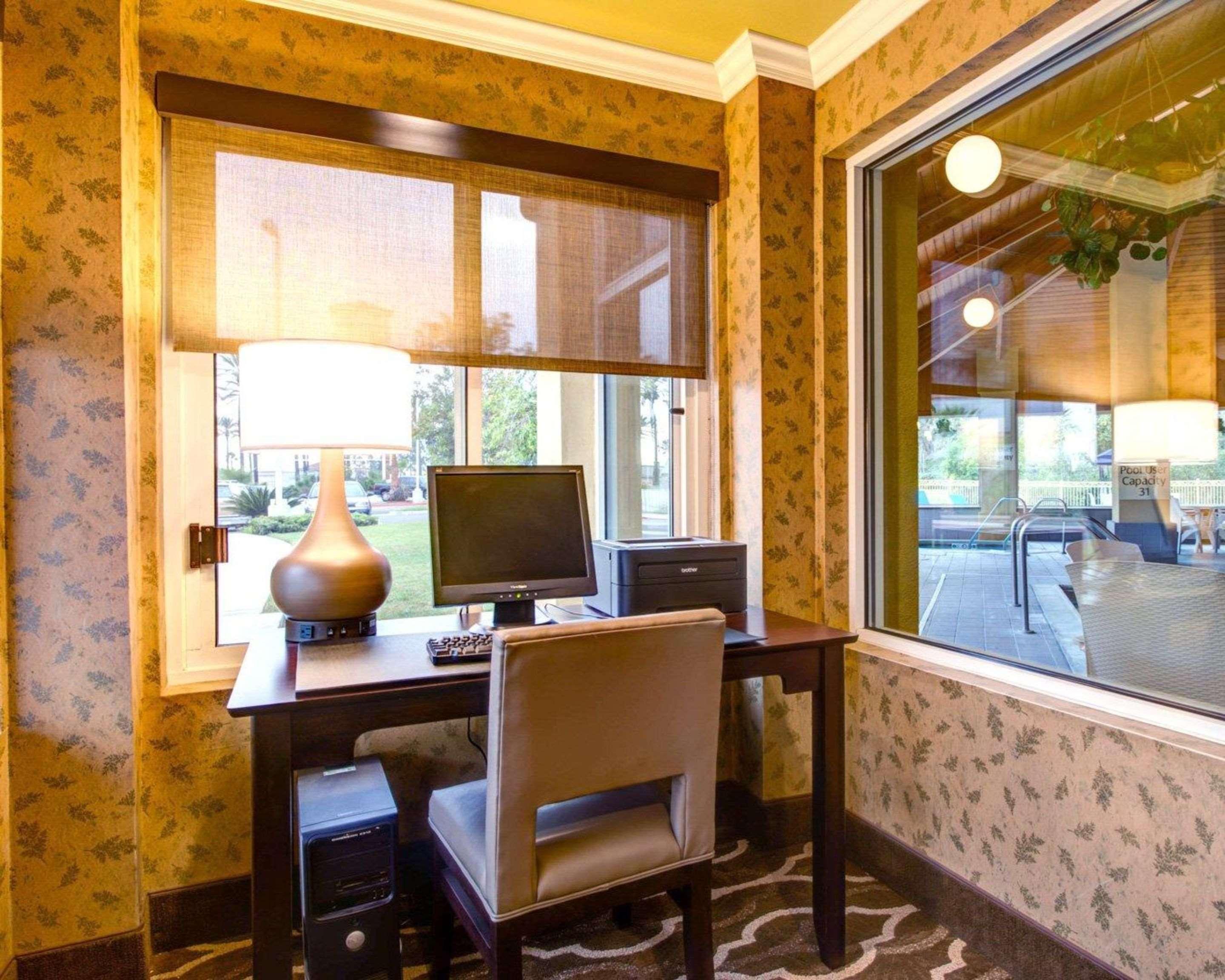 Comfort Inn Fontana Kültér fotó
