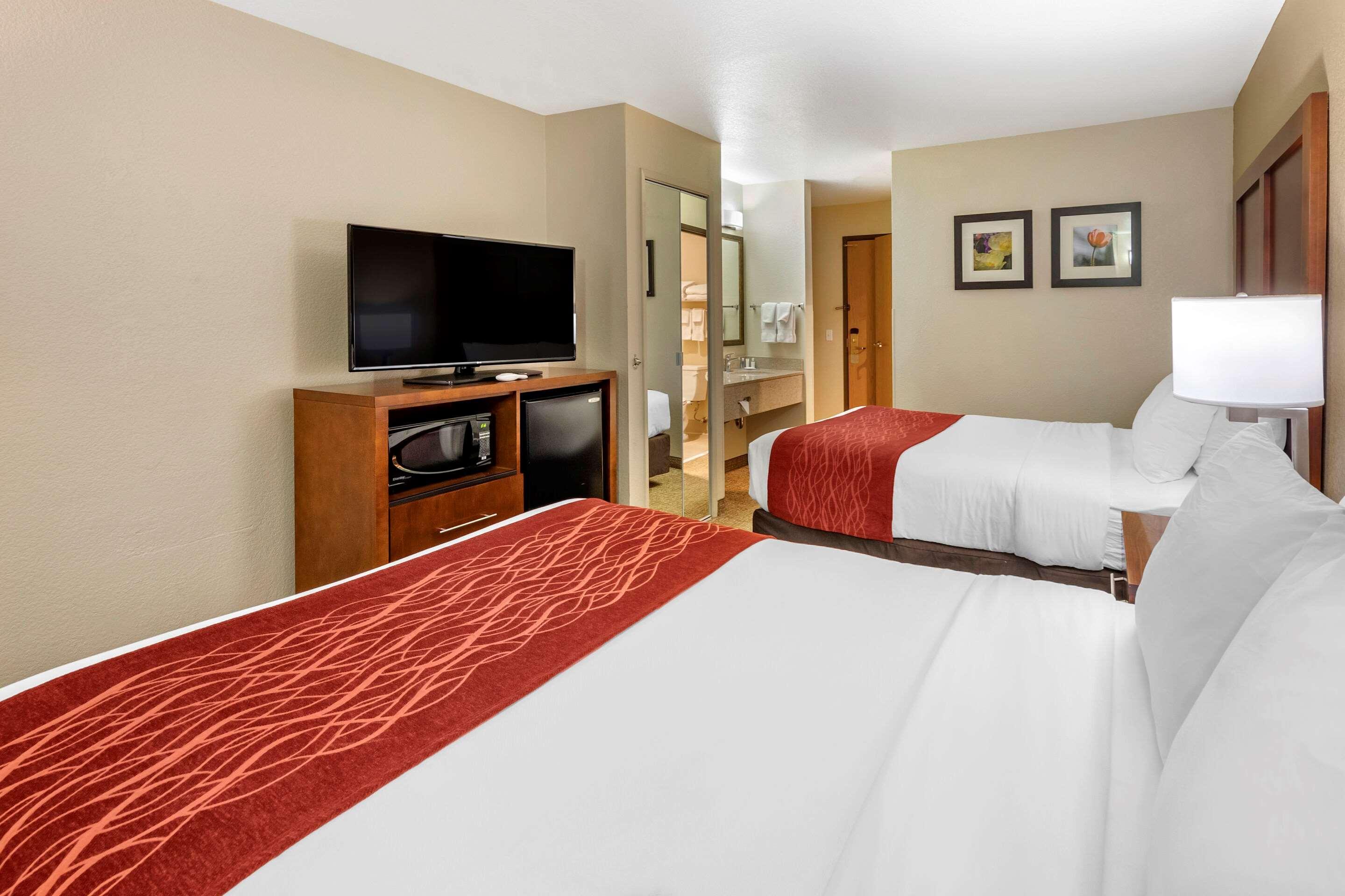 Comfort Inn Fontana Kültér fotó